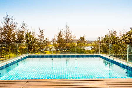 Cost of Glass Pool Fence Repair in Cocoa, FL